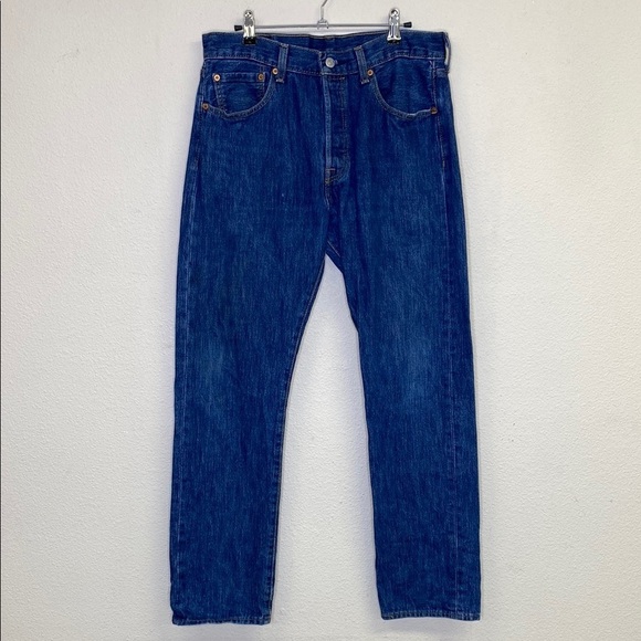 Levi's Other - Levi's 501 Button-Fly Jeans Size 32 - 32